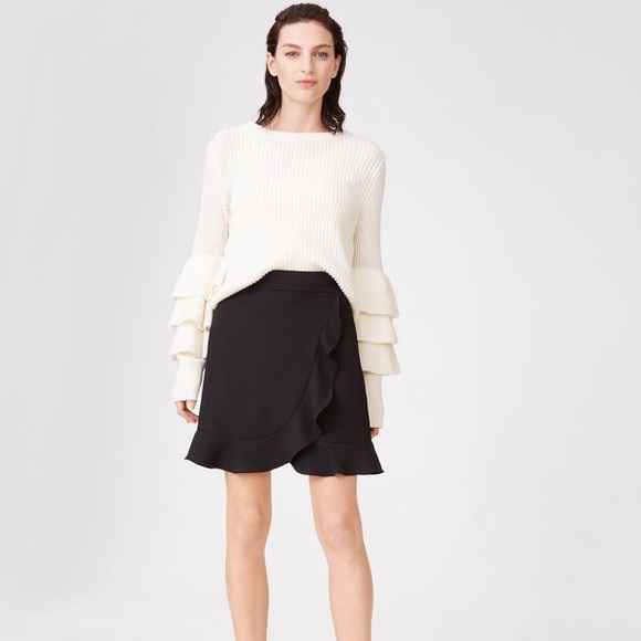 Club Monaco Suzillie Skirt - Picture 6 of 6
